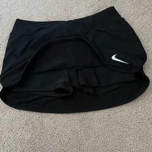 Nike dri fit skort